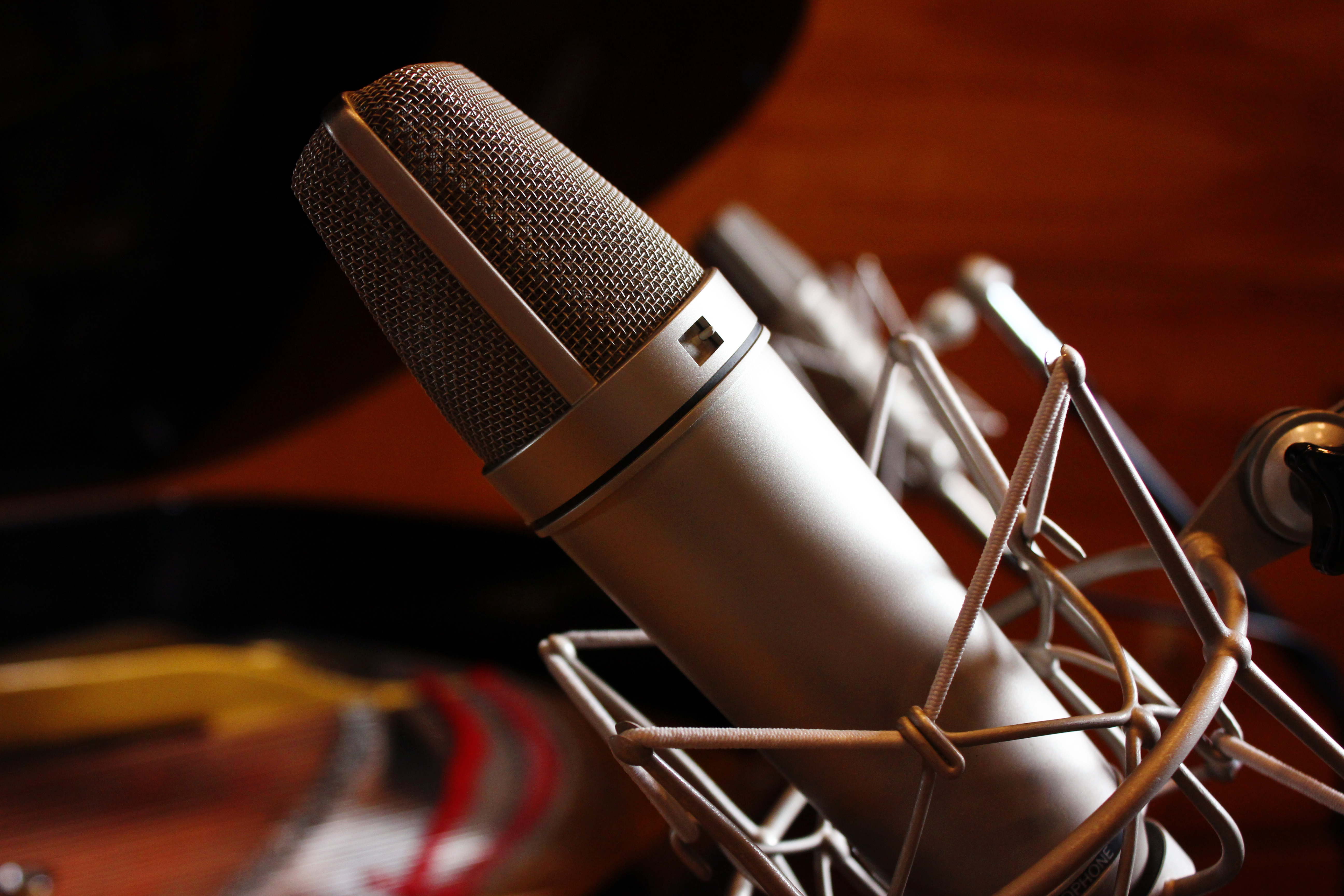 Rap Vocals: Top 9 Best Microphones To Use - Omari MC