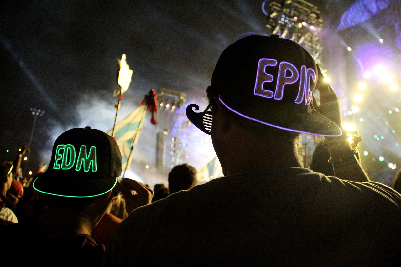 Best Pop, Dance, & EDM Beats For Sale: Top 5 Producers To Buy From