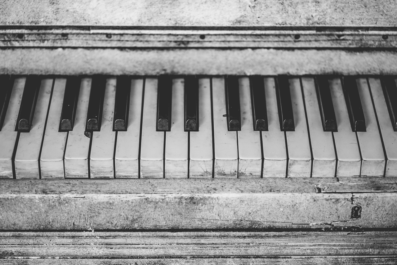 Best Piano & Ballad Beats For Sale: Top 5 Producers To Buy From